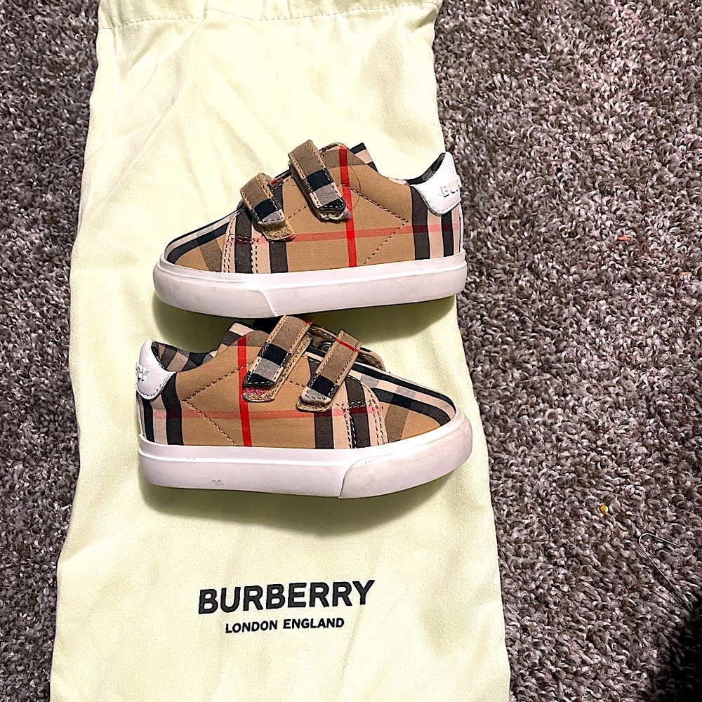 Tan